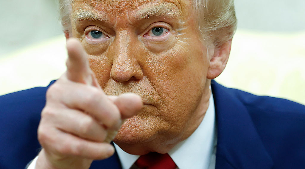 Trump Calls Out ‘Rebel’ Republicans Over Tariffs