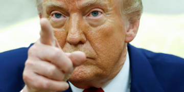 Trump Calls Out ‘Rebel’ Republicans Over Tariffs
