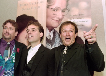 ‘Mrs. Doubtfire’ Child Star Shares 2 Life Lessons He Learned From Robin Williams