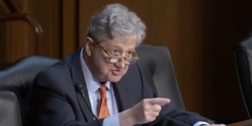 ‘Declaration Of Victory’: Senate Republicans Cheer Trump’s Tariff ‘Pause’