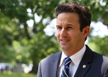 Dem Senator Blocks Hundreds Of Trump Nominees Using Tactic He Once Called ‘Abuse Of Power’