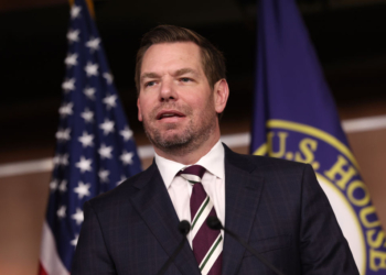 Swalwell Tells Noem: ‘I Have a Bulls*** Detector’ in Heated Exchange 