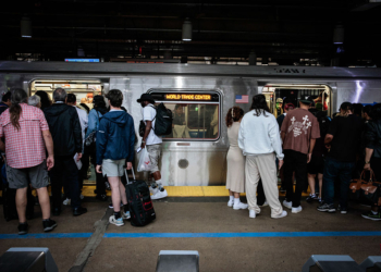 350,000 Commuters Left High And Dry After New Jersey Transit Engineers Strike