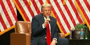 ‘Highly Partisan Person’: Trump Sends National Portrait Gallery Director Packing