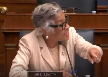  ‘I Will Not Stop’: Dem Rep Hijacks Hearing After Scott Bessent Fails To Give Her Answer She Wanted