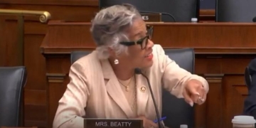  ‘I Will Not Stop’: Dem Rep Hijacks Hearing After Scott Bessent Fails To Give Her Answer She Wanted