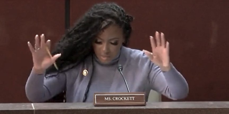 Jasmine Crockett Caught Cutting Disabled People In Line To Board Flight