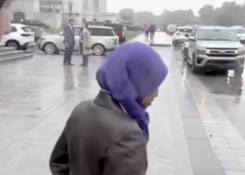 llhan Omar Scurries Away To Car When Asked About Murders Of Israeli Embassy Staff