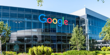 Rep. Cammack Drops Hammer On Big Tech With Bill To Smash Apple, Google’s Walled Gardens