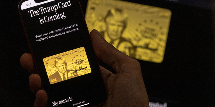 Trump Launches Waitlist for $5M ‘Trump Card’ to Fast-Track US Citizenship