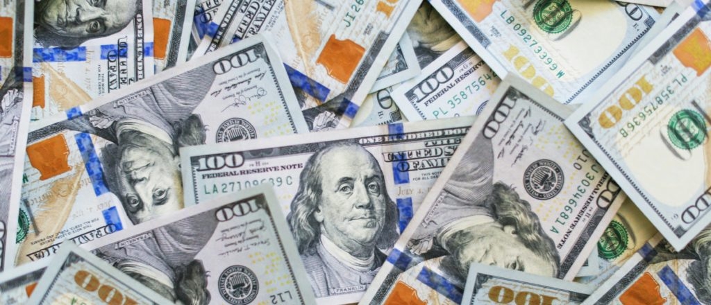 Americans Don’t Know What To Make Of Trump Economy, Poll Shows