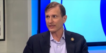 Dem Rep Really Upset That ICE Agents Wore Masks When Making Arrests