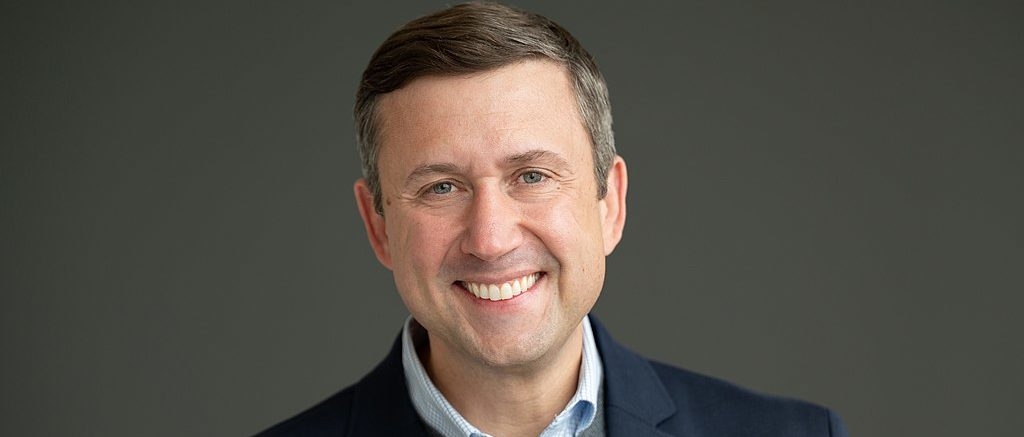 DNC Reportedly May Need To Borrow Cash To Keep Lights On