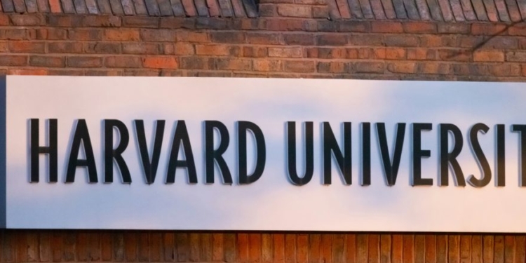 Harvard Speaker With CCP-Linked Family Denies Nepotism Got Her Into Ivy League