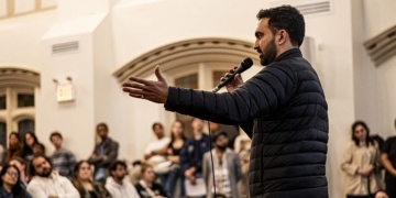 Socialist Now Co-Frontrunner In NYC Mayoral Race After Final Debate With Cuomo