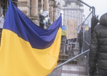Trump Admin Reportedly Pulls Plug On Key Rockets To Ukraine, Redirects Equipment To US Forces
