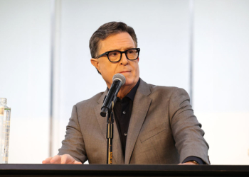 Liberals Weigh In on CBS Pulling the Plug on Colbert
