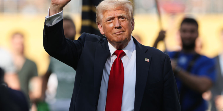 Trump Claims Coca‑Cola Agrees to Sugar Switch — Company Responds