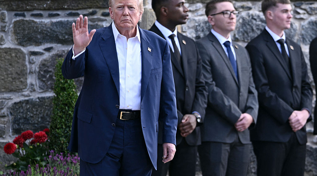 Trump Calls Manhattan Shooter ‘Crazed Lunatic;’ Mourns Fallen Officer