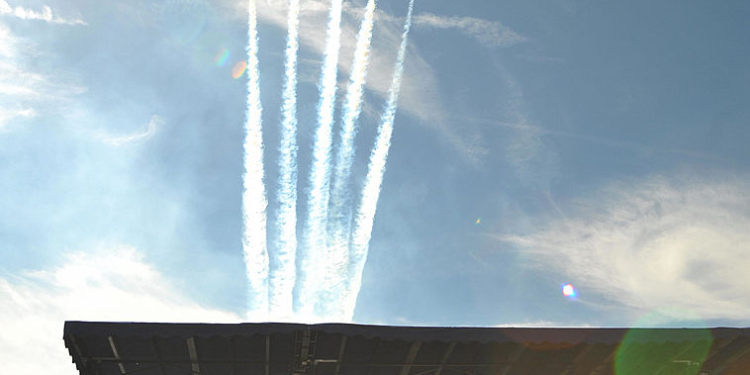 Woman Takes Navy’s Blue Angels To Court