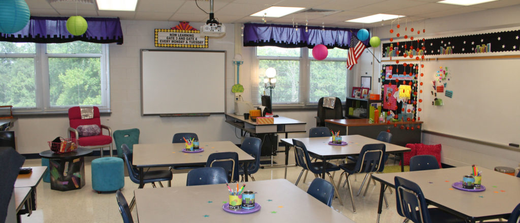 Blue State-Led Coalition Fights To Keep English Classes Open For Illegals