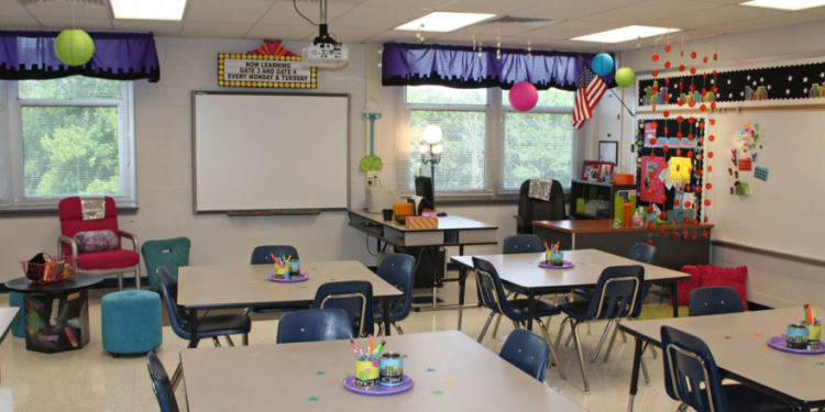 Blue State-Led Coalition Fights To Keep English Classes Open For Illegals