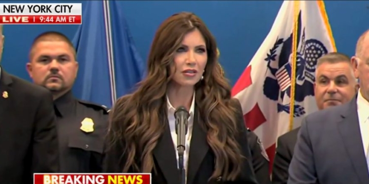 ‘How Many More Lives Will It Take?’: Kristi Noem Tears Into Dem Sanctuary Mayors After Visiting Wounded Agent