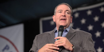 Huckabee Reportedly Penned Letter Lambasting Israel Over Treatment Of Christian Orgs