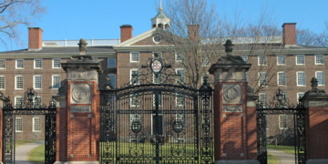 Ivy League University Takes Out Additional $500 Million Loan Due To Federal ‘Uncertainty’
