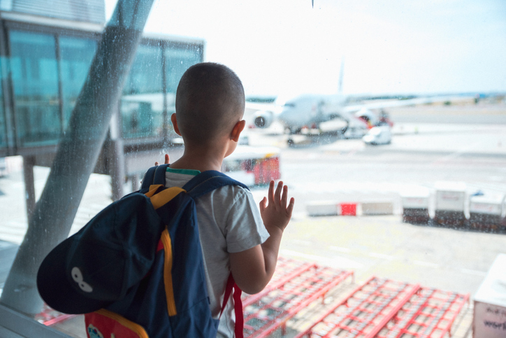 Parents Abandon 10-Year-Old at Airport While They Board Flight for Vacation