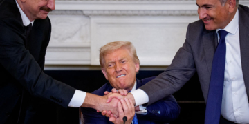 Trump Fosters Peace Deal Between Armenia and Azerbaijan Leaders