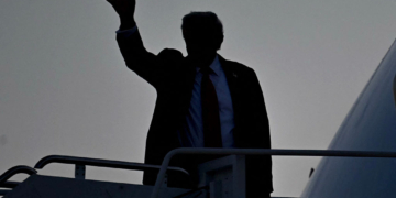 Trump to ‘Sit Down and Look the Russian President in the Eye’