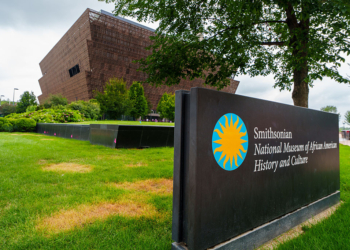 WH Lists 20 Smithsonian Exhibits For Being ‘Ideological’, Not Factual