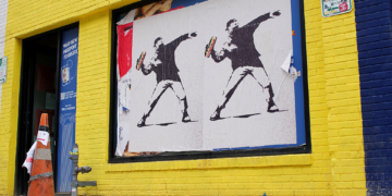 Man, Who Threw Sandwich at Federal Agent Avoids Felony Charge, Dealt Misdemeanor Instead