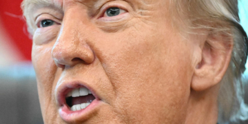 Trump Signs Executive Order on Burning of American Flag