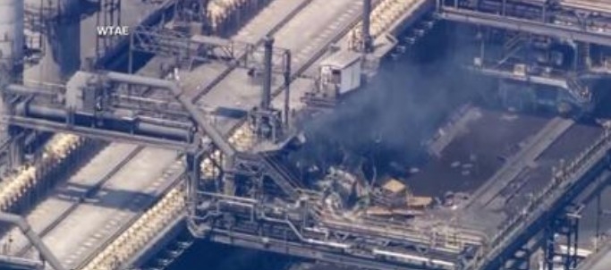 Pennsylvania Steel Plant Explodes Leaving People Trapped