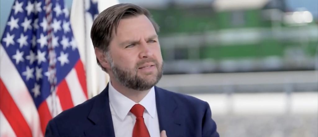 Bagel Shop That Served JD Vance Vandalized With Poorly Spelled Graffiti