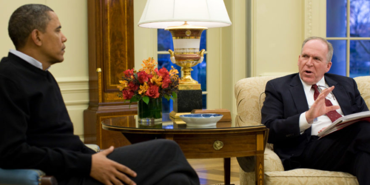 CIA Analysts Who Helped Cook Up Phony Russiagate Intel Still Thriving In Deep State, Former Spy Says