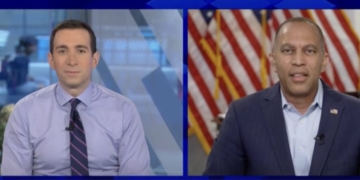 Hakeem Jeffries Can’t Stop Ducking And Dodging When Pressed About Mamdani’s Socialism
