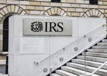 IRS Memo Reveals Abrupt End To Clinton Foundation Probe In 2019