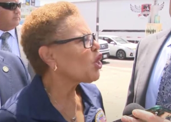 Karen Bass Flips A Lid After Border Patrol Arrests Illegal Outside Gavin Newsom Event
