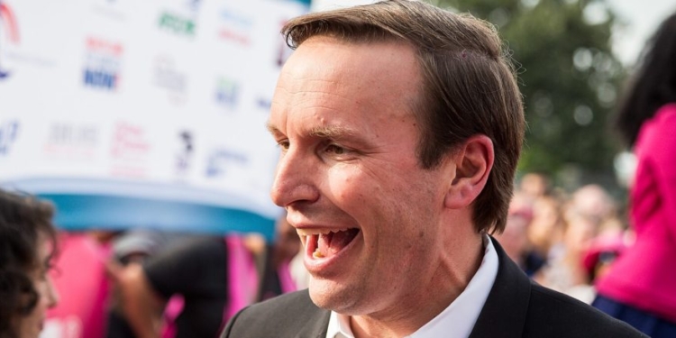 ‘Our Democracy Is Falling’: Dem Says Party Should Back Government Shutdown To Resist Trump