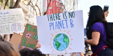 Top Dog At Sierra Club Jettisoned After Staff Revolt