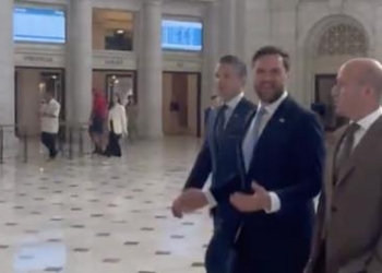 Watch As JD Vance, Pete Hegseth Stroll Through Major Landmark To See See How Trump’s DC Crime Crackdown Is Going