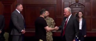 Zelenskyy Wears T-Shirt During Meeting With Top Trump Official