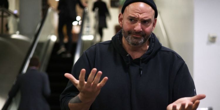 Fetterman Vows to be ‘Independent Voice in the Democratic Party’