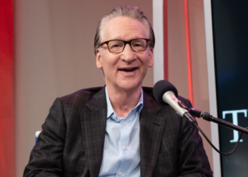 Comedian Jokes About Pictures Of Senator