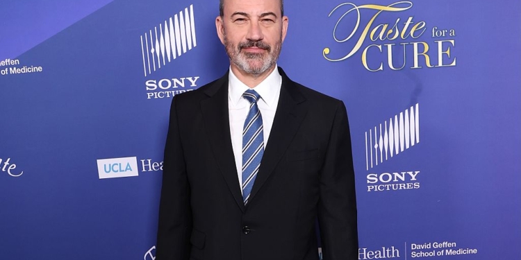 Kimmel to Return Tuesday After Week’s Suspension
