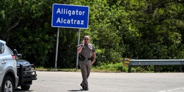 Federal Appeals Court Blocks Shutdown of ‘Alligator Alcatraz’