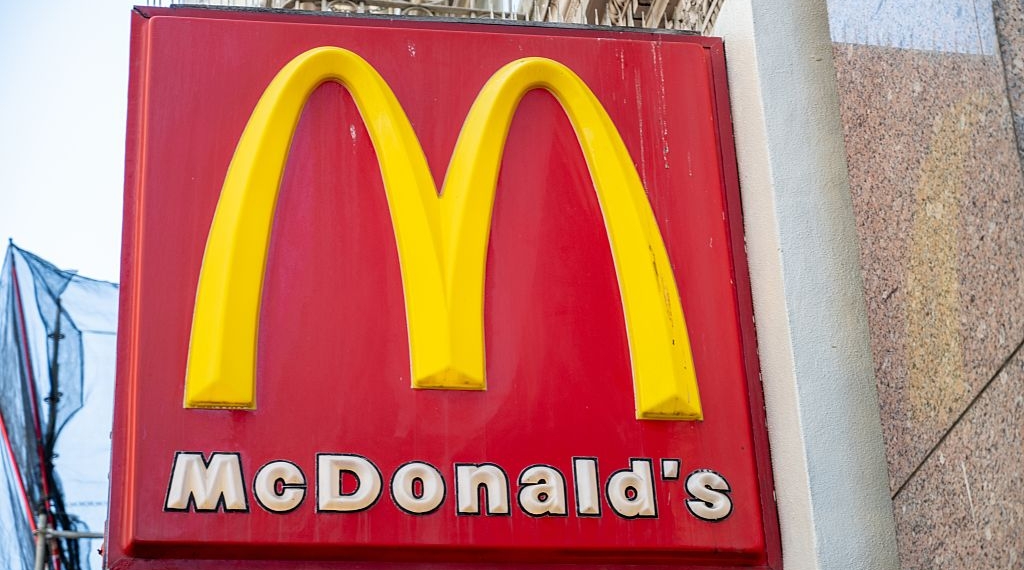 Two Men Charged with Making Terroristic Threats to Illinois Fast Food Restaurants